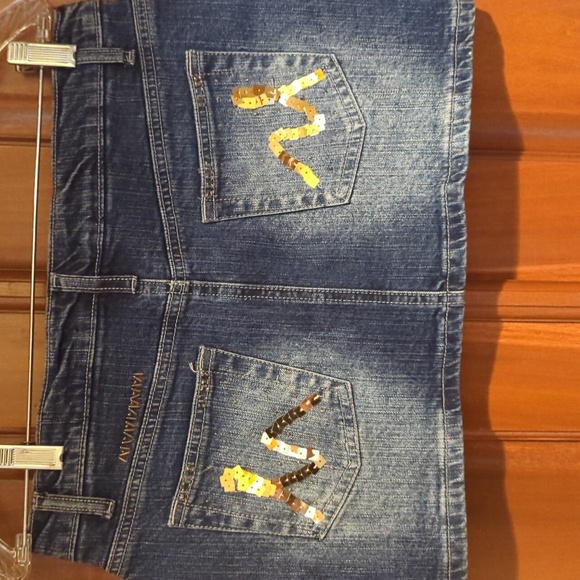 Jean mini skirt - Picture 2 of 4